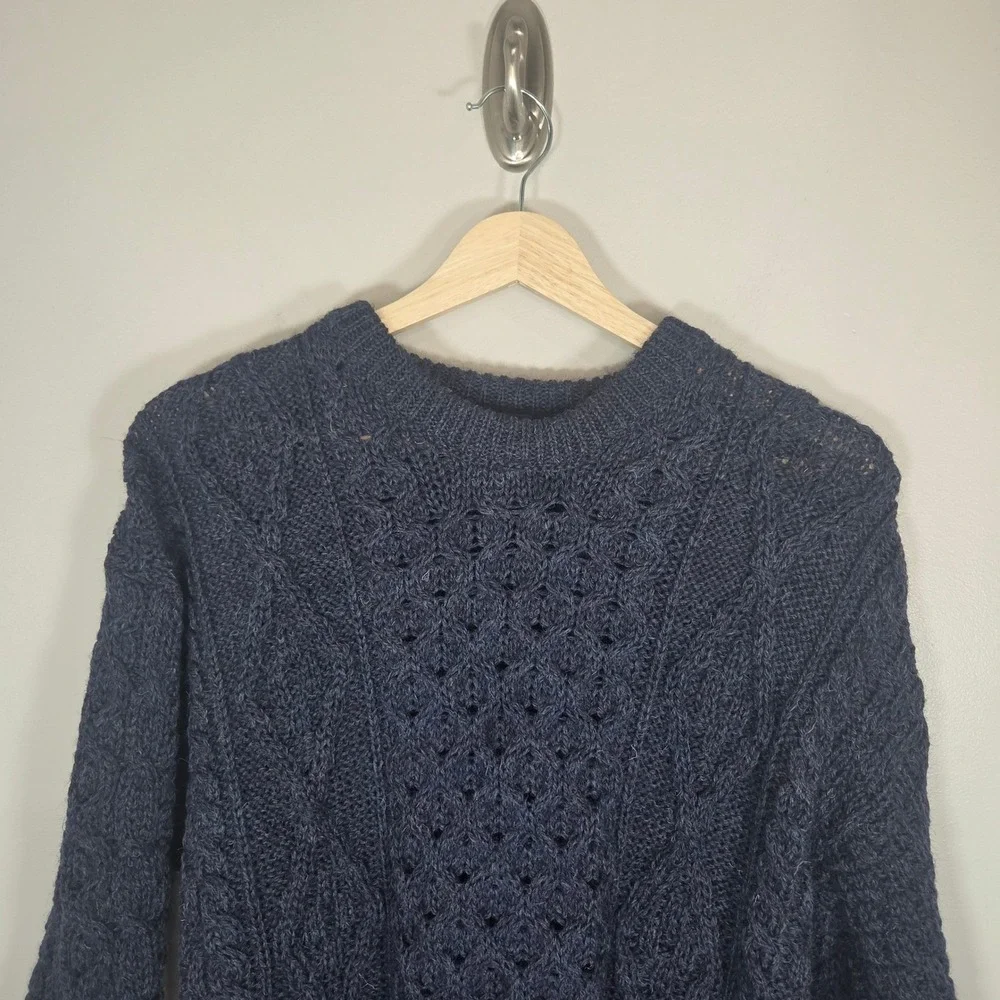Aran Woollen Mills 100% Wool Irish Fisherman Cable Knit Sweater Made Ireland